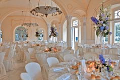 How organize events on the island of Capri